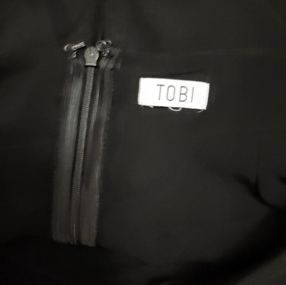 TOBI skort - Picture 3 of 5